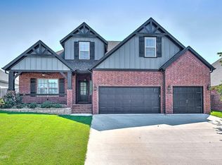 4307 SW Acres Ave, Bentonville, AR 72713