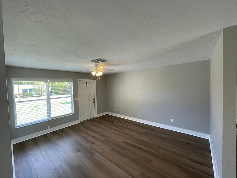 4191 SE Lincoln St — Photo 4