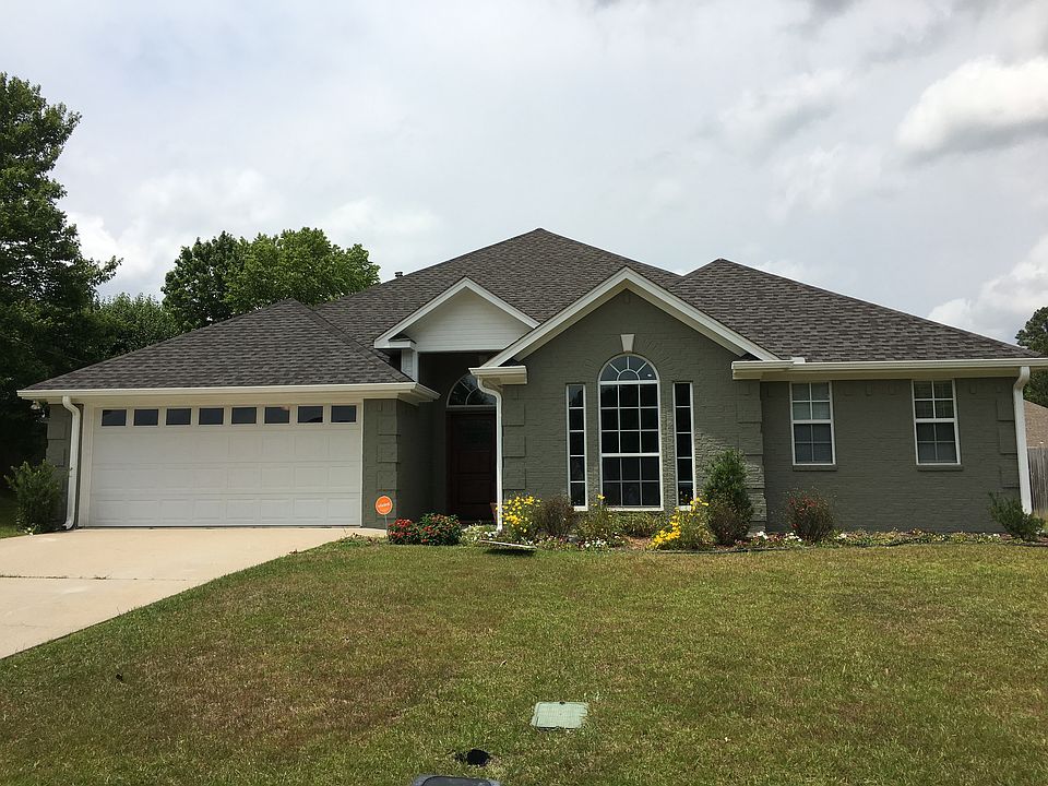 Outside before Shitters