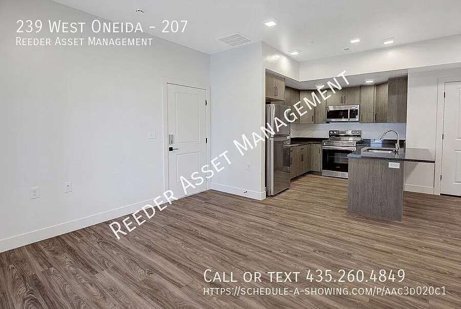 Building Photo - 239 E Oneida St #207