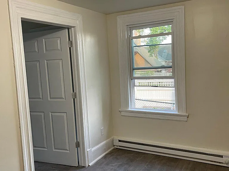 189 Hillside Ave #1B — Photo 9