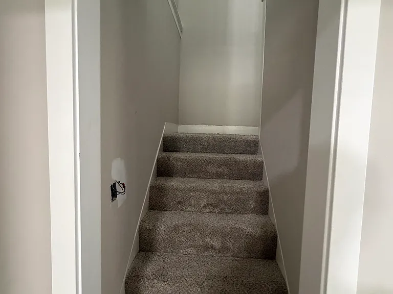 236 S 42nd St — Photo 18