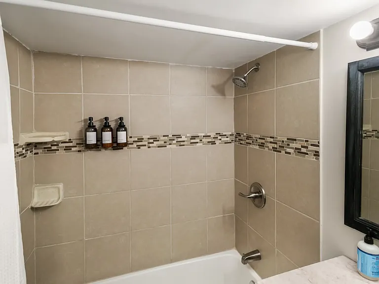 305 W Park Ave #1 — Photo 25