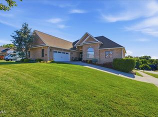 211 Harbor Approach, Johnson City, TN 37601