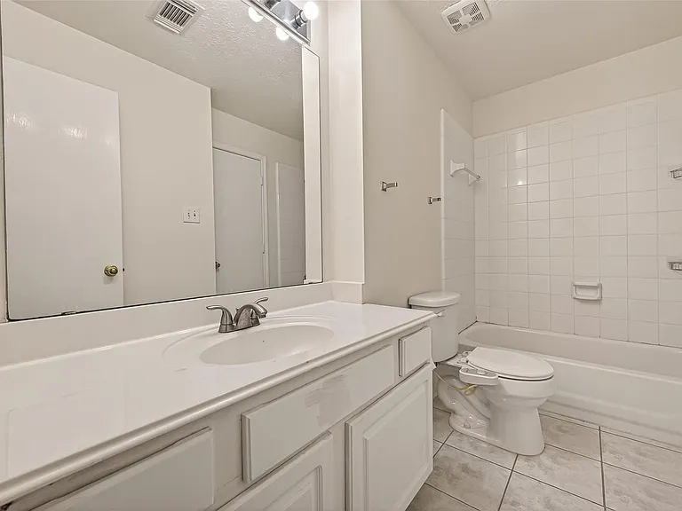 15903 Timber Chase Dr — Photo 29
