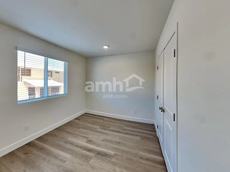 10345 Medusita St — Photo 19