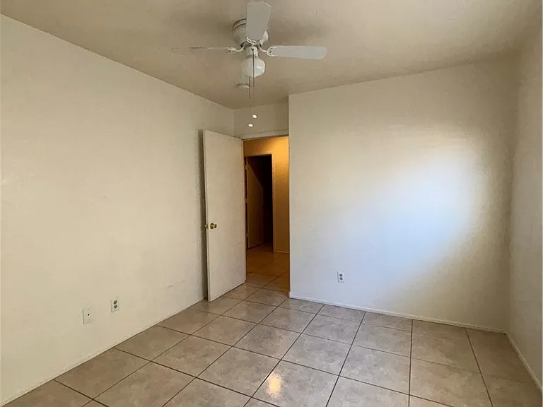 1265 Orchard View St — Photo 15
