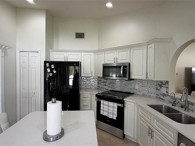 632 Dharma Cir — Photo 5