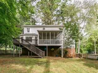 2116 Kinridge Rd, Marietta, GA 30062