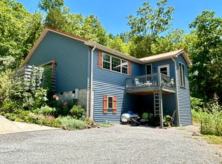 3296 Omega Park Rd, Somerset, KY 42501