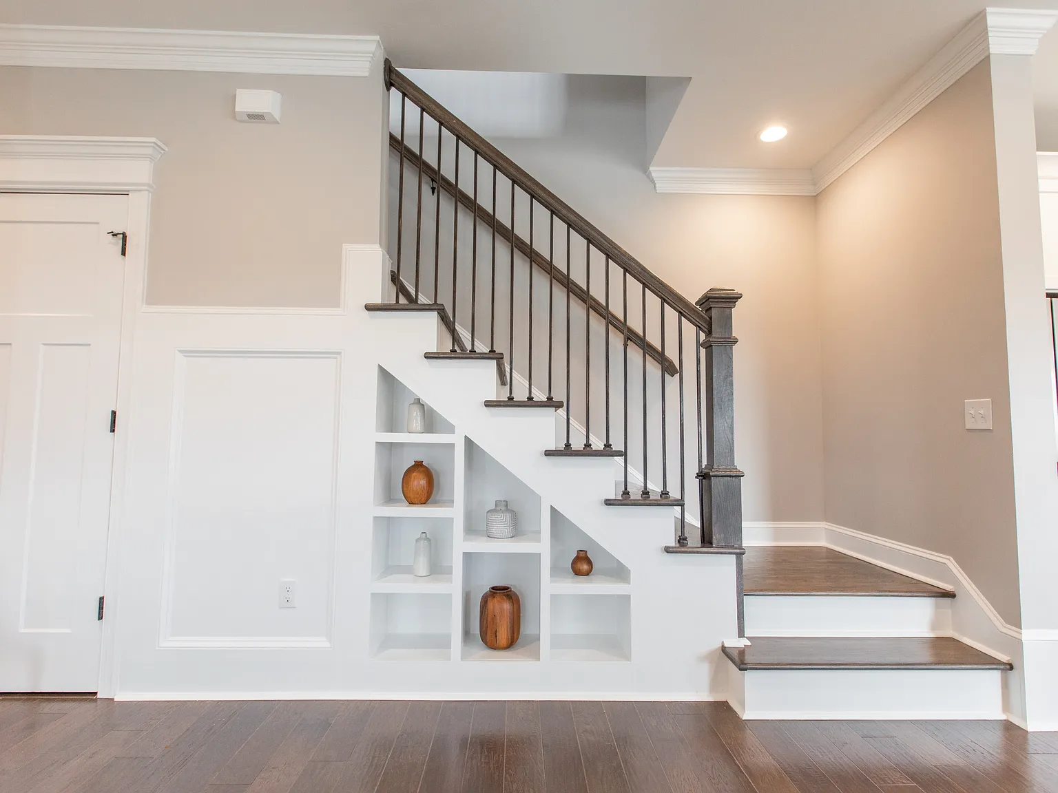 1044 South Westyn Loop - 1044 — Photo 3