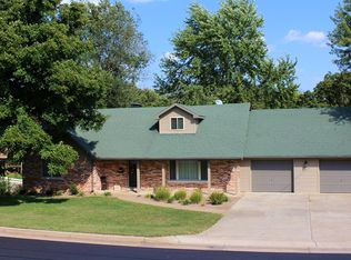 1605 Green Berry Rd, Jefferson City, MO 65101