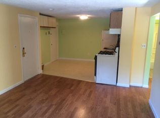 424 Great Rd APT 11, Acton, MA 01720
