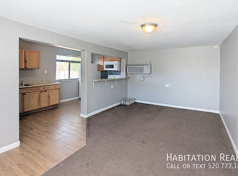 307B E Kelso St — Photo 3