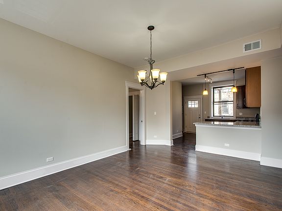 4th image of 5800 N Kenmore Ave APT 3