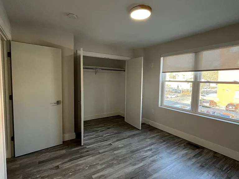 316 Shrewsbury St #4W — Photo 15