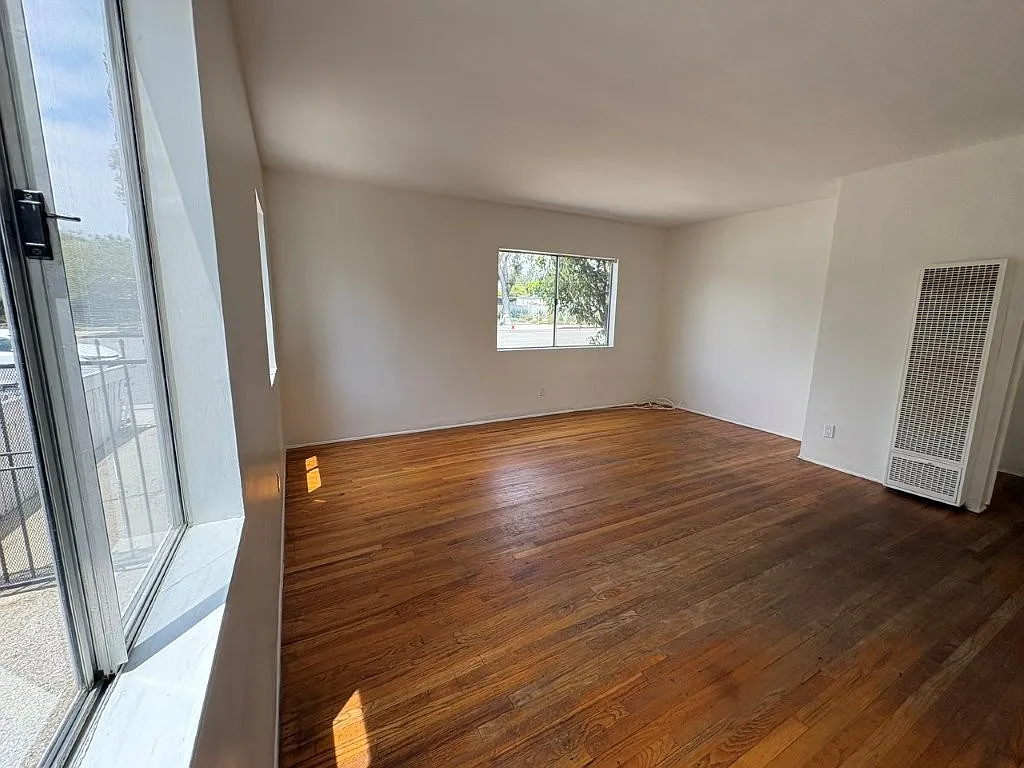 1 bed, 675 sqft, $1,725 — Photo 2