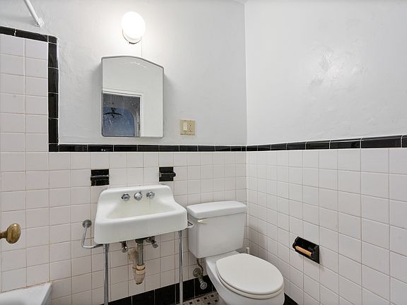 4th image of 50 Follen St APT 417