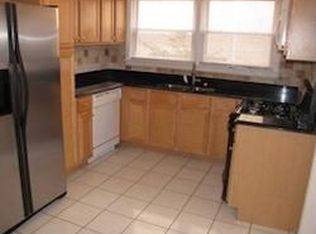 8130 Knox Ave APT 1, Skokie, IL 60076