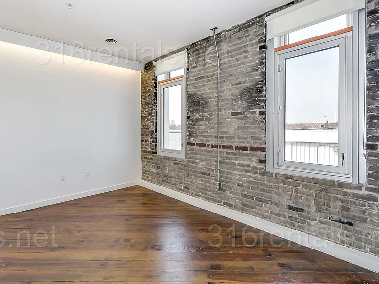 The Finn Lofts — Photo 4