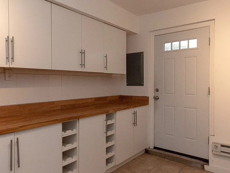 3511 W Dickens Ave #2 — Photo 5