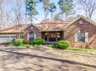 1604 Millcreek Dr, Arkadelphia, AR 71923