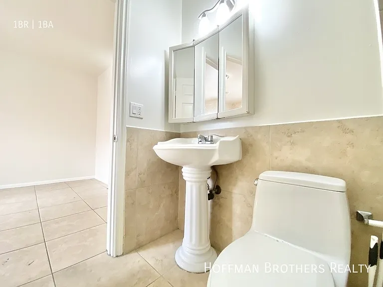 758 S Carondelet St #108 — Photo 10