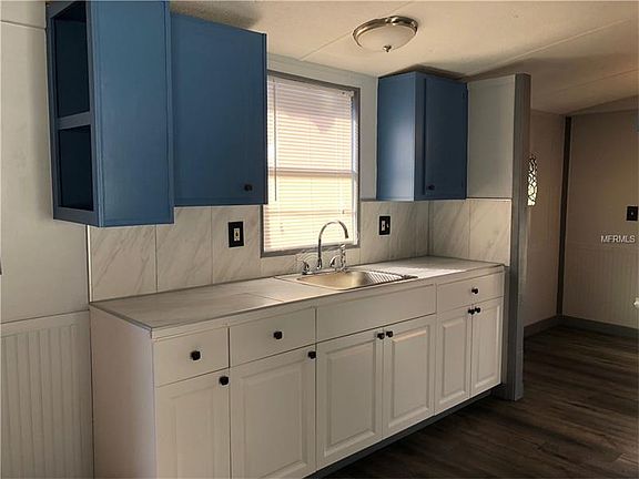4th image of 1846 Hess Dr