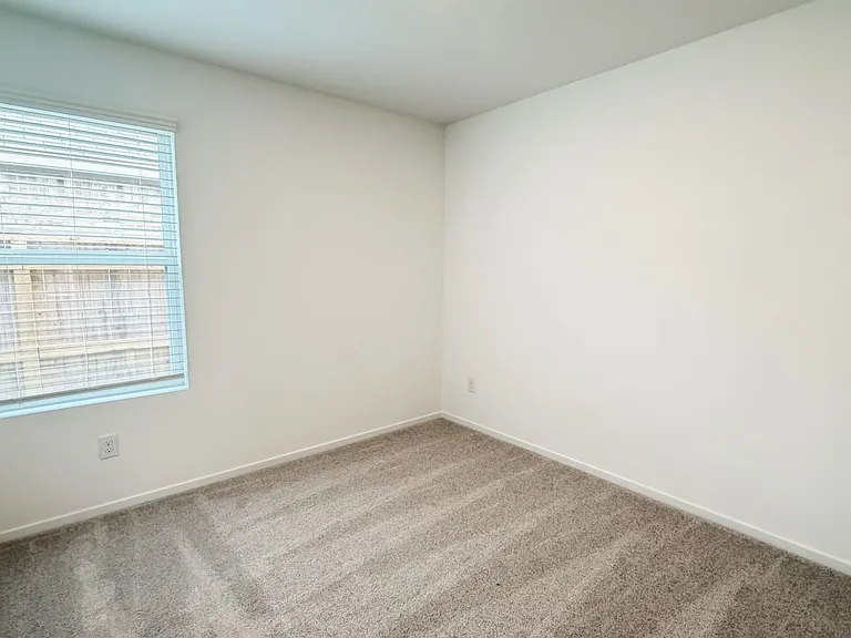 31418 Casacalenda Ln — Photo 16
