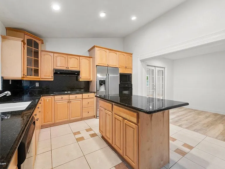 1654 Candlelight Ave — Photo 12