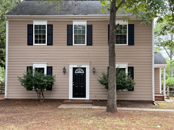8609 Golf Ridge Dr, Charlotte, NC 28277