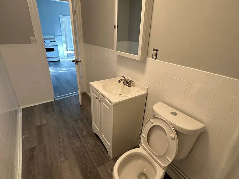 50 Lasalle St #3W — Photo 22