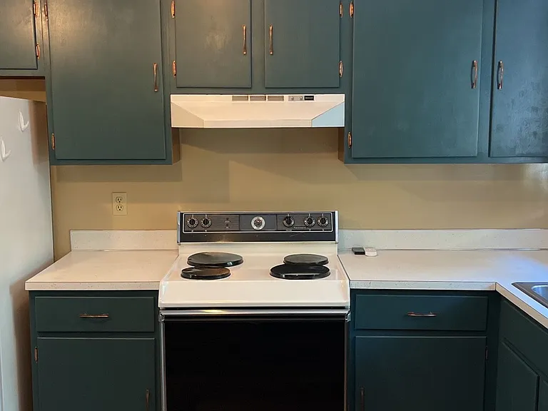206 N 2nd St #1-4 — Photo 2