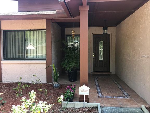 3rd image of 4926 Pennsbury Dr