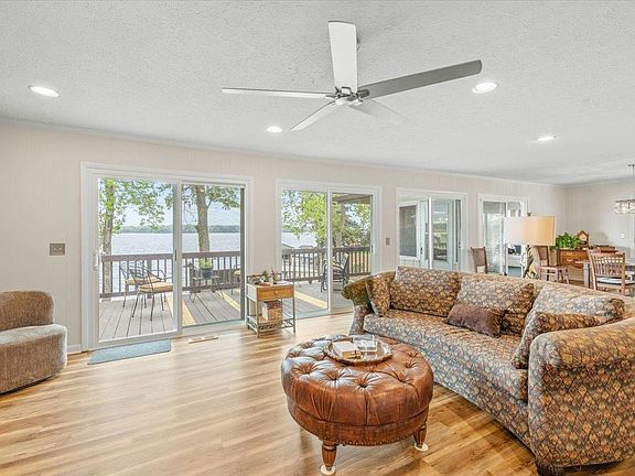 3rd image of 424 Talquin Ave