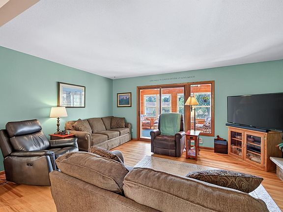 3rd image of 10657 Verdin St NW