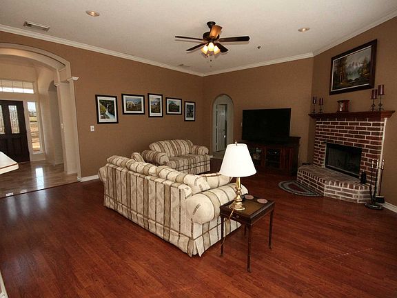 LIVING ROOM...Laminate Wood 