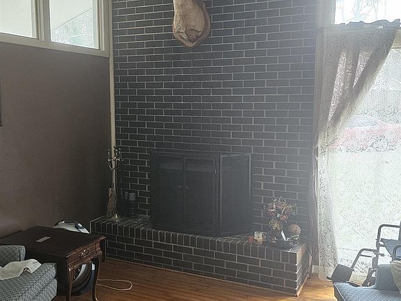 2nd image of 37 Murphy Dr