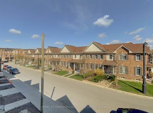 MAXX Urban Townhomes, Pickering, ON L1X 0C3