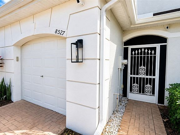 2nd image of 8527 Athena Ct