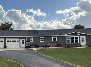 25 Lake Shetek Dr, Slayton, MN 56172