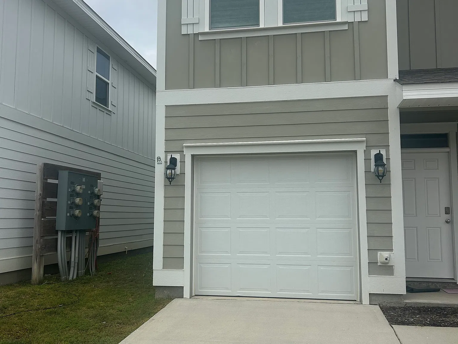 1624 Caleigh Ct — Photo 1