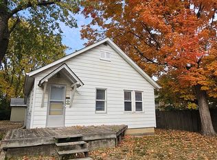 8 O'Neil Ct, Champaign, IL