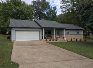 1419 Orchard Ln, Grove, OK 74344