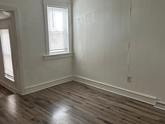 4th image of 1029 Cotton St