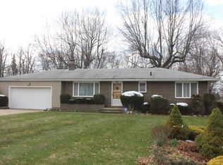 1970 Jaquelyn Dr, North Canton, OH 44720