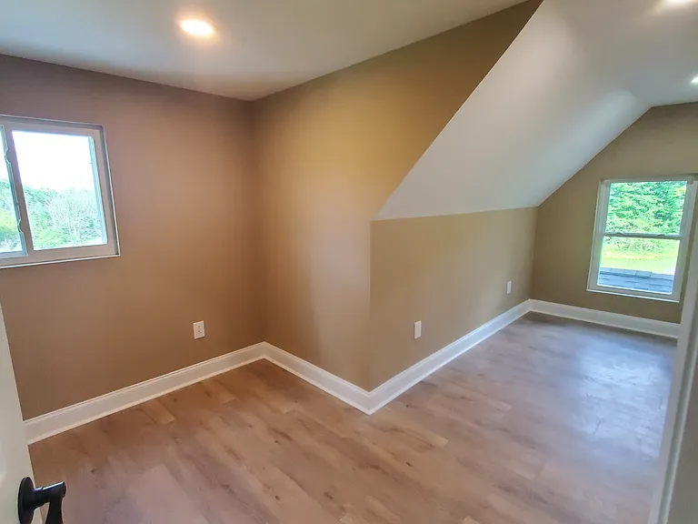 2570 Graffenburg Rd — Photo 23