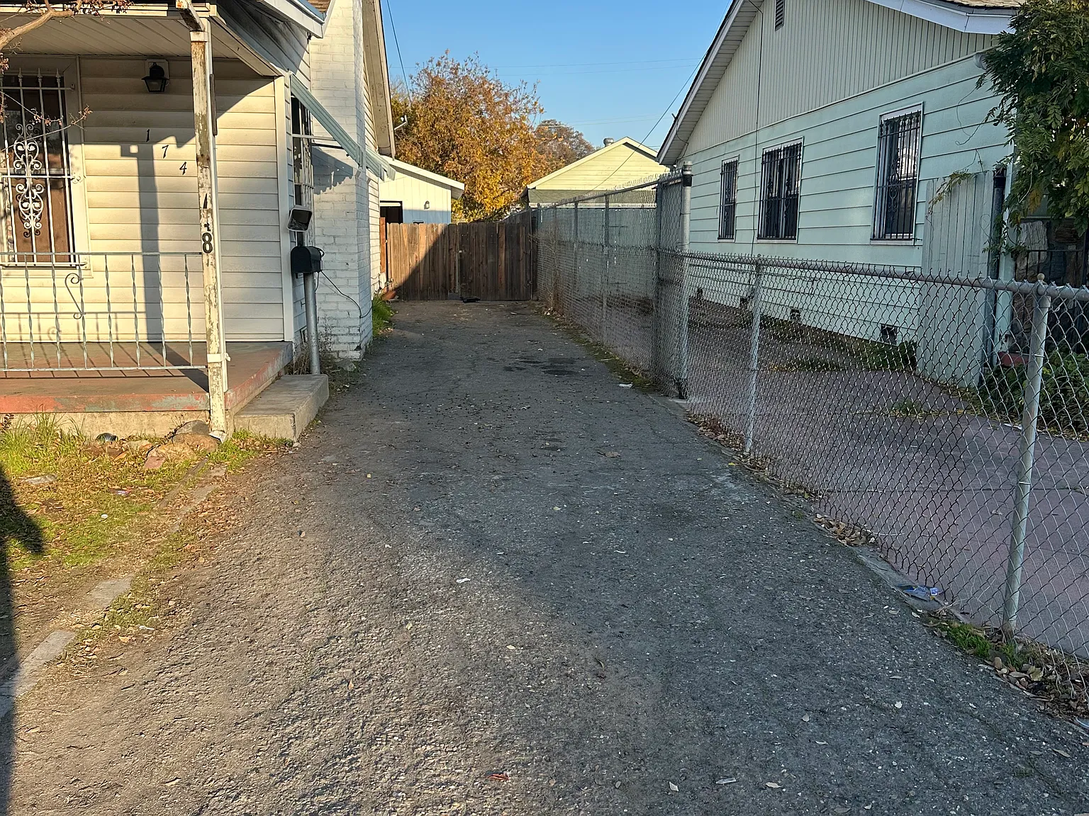 1748 West Ln — Photo 2