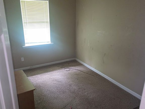 3rd image of 4200 E Lawnwood Dr
