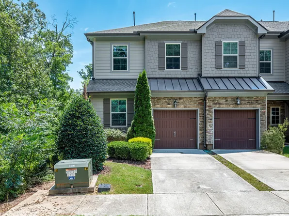 677 Wickham Ridge Rd, Apex, NC 27539